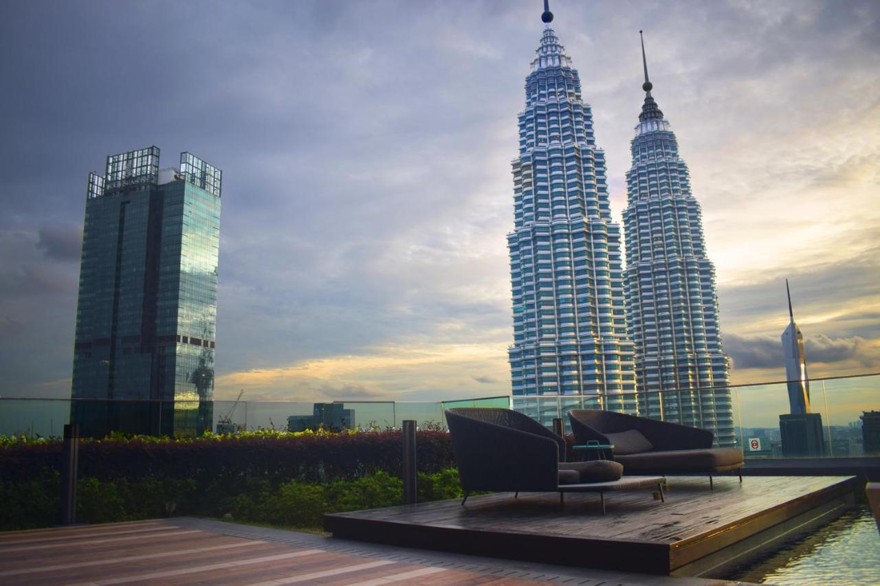 Star Holiday Sky Pool Klcc Куала-Лумпур Экстерьер фото